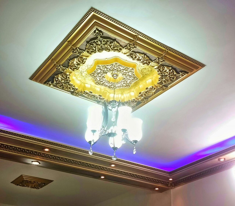 خرید گل سقفی پی وی سی سپاهان سقف با نصب آسان