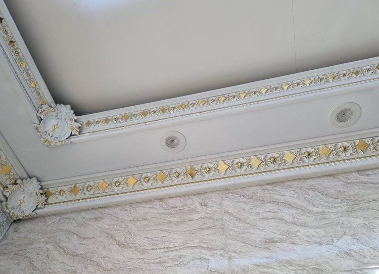 قیمت قیمت ابزار گلویی نورمخفی پی وی سی پلی استایرن سفید طلایی سپاهان سقف