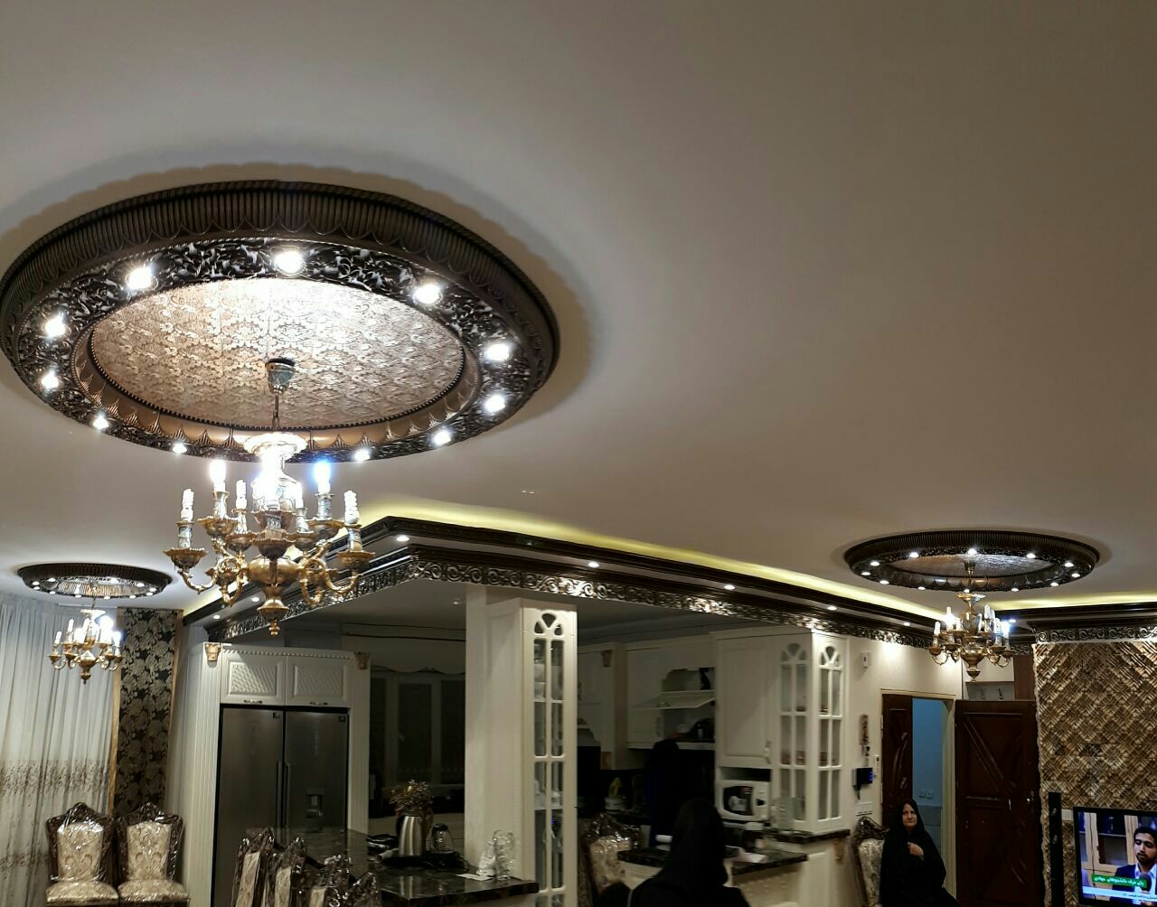 قیمت زیر لوستری زیر لوستری دورلوستری پیش ساخته مدل دایره 160 ساده سانتی پی وی سی سپاهان سقف