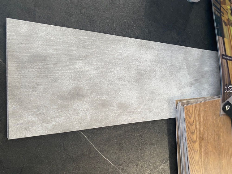کفپوش پارکت pvc پی وی سی دولایه 90 * 15 سانتی ضخامت 2 میلیمتراقتصادی سپاهان سقف