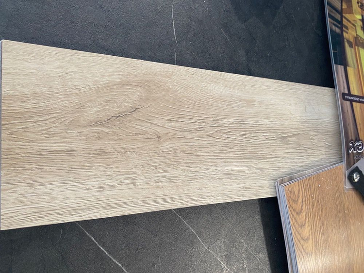 کفپوش پارکت pvc پی وی سی دولایه 90 * 15 سانتی ضخامت 2 میلیمتراقتصادی سپاهان سقف